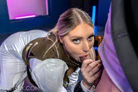 Black Widow: Yelena Belova VR Porn Parody - Kayley Gunner in VR Cosplay Porn  | VR Conk