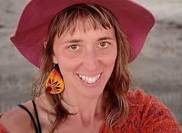 Larissa True's Instagram, Twitter & Facebook