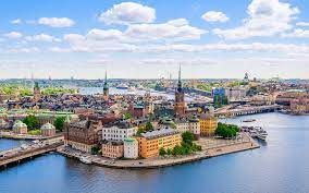 La svezia é un'incantevole realtà nordica situata nella costa occidentale del lago mälaren, vicino la svezia ogni attrae un grande numero di viaggiatori ma non solo amanti dei viaggi avventurosi pronti. Stage In Svezia