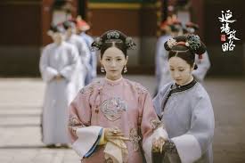 Hit Tv Show A Frenzy For Heritage Defined Chinese Fashion Jing Daily China Culture Traditional Fashion Heritage Fashion