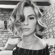 Amber Taylor's Instagram, Twitter & Facebook