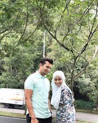 Bila shirin semakin rapat dengan mama armin?bila rahsia shirin dan farhan nak terbongkar ni? Rasmi Drama Seharum Mawar