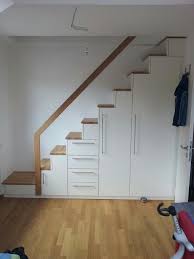 Attraktive Inspiration Treppe Schrank Und Entzuckende Treppenschrank Zum Spitzb In 2020 Treppenschrank Spitzboden Treppe