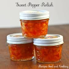 Burrata With Sweet Pepper Relish Recipes Food And Cooking