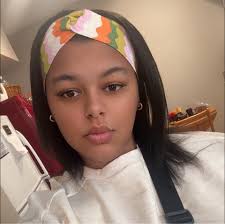 Where is everyone staying in oak orchard? Any campsites nearby?