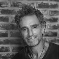 2500+ perfiles de «Tito ........»