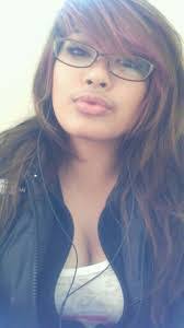 Isabella Decker's Instagram, Twitter & Facebook