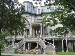 9 Of The Most Fascinating Abandoned Mansions From Around The World Mansions Abandoned Mansions Old Abandoned Houses