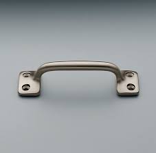 Cup pulls usually look best on drawers of shaker. Top Hardware Styles To Pair With Your Shaker Cabinets Shaker Cabinets Kitchen Handles Hardware