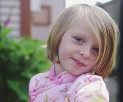 With this updo, your daughter will feel amazing. 57 Cute Little Girl Hairstyles That Are Trending Now