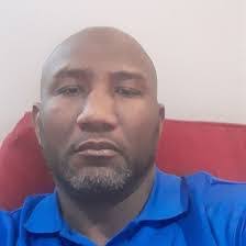 Lee Oneil's Instagram, Twitter & Facebook