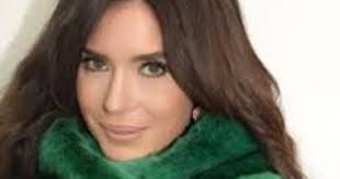 كشفت الفنانة الاستعراضية دينا ، عن سر جمالها التي ظهرت به في صورها الأخيرة في مهرجان أسوان الدولى السينمائى للمرأة، وقالت في تصريح لـ اليوم السابع: Ø³Ù‚Ø±Ø§Ø· ÙˆÙ†Ø¨ÙŠÙ„Ø© ÙŠØ¹ÙŠØ¯ Ø§Ù„Ø±Ø§Ù‚ØµØ© Ø¯ÙŠÙ†Ø§ Ø¥Ù„Ù‰ Ø§Ù„Ø³ÙŠÙ†Ù…Ø§ Ø¨Ø¹Ø¯ ØºÙŠØ§Ø¨ 3 Ø³Ù†ÙˆØ§Øª Ø§Ù„ÙŠÙˆÙ… Ø§Ù„Ø³Ø§Ø¨Ø¹