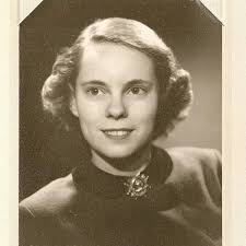 St. Peter's Episcopal Church, Delaware, Ohio: The First One Hundred Years,  1817-1918. A Collection of Documents and Genealogical Data : Amazon.in:  Books