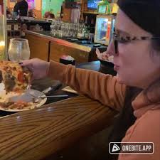 boxingandpizza's Pizza Review at Bud Murphy's