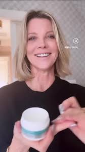 Beautiful Janet Gunn sharing the Seratopical Revolution products she’s been  using! #skincare #plantbased #skincareroutine #natural #beauty #glow  #healthyskin #nicolekidman #seratopicalrevolution ...