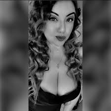 Why are people in this page commenting "DONT Take a tour"?? The WHOLE IDEA  behind this page was made by Carlos,(RIP♥️ ) who was a TOUR guide- allowing  ALL businesses in PR