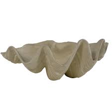 Clam shell measures 22 wide, 13 long, 7 tall, and the inside depth of this seashell is 5. Mpg 22 5 In L X 15 In W Cast Stone Aged Limestone Clam Shell Bowl Pf7882al The Home Depot