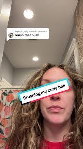 Lina Kern's Instagram, Twitter & Facebook