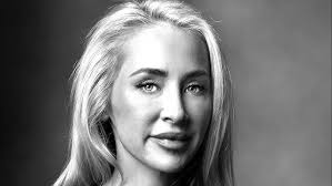 Nicole Bowyer's Instagram, Twitter & Facebook