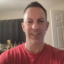 Mirror, its me 🤭🥰💋