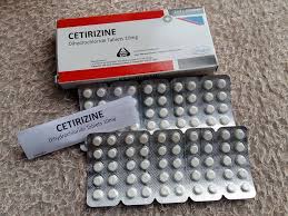 Cetirizine Hydrochloride Otc 10mg Antihistamine Allergy Relief 100 Tablets Spc Allergy Relief Natural Allergy Relief Natural Remedies For Allergies
