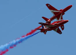Tthe red arrows are out today to commemorate the queen's 95th birthday, but what is their flight path? When You Can See The Red Arrows Fly Over Dorset Today Dorset Echo
