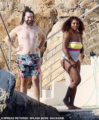 Serena williams's husband alexis ohanian, 35, brought their tot to the court on sunday, as the tennis pro made sure she was prepared for second week of the competition. Serena Williams Looks Incredible In A Colourful Swimsuit In The South Of France Geeky Craze