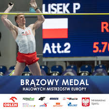 6 x national indoor champion. Pzla On Twitter Medal Torun2021 Skok O Tyczce Piotr Lisek 5 80 7 Robert Sobera 5 50 Time4torun Pkn Orlen