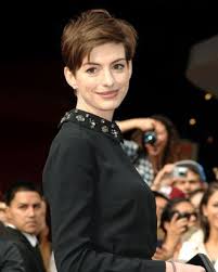 Hathaway, a lawyer, both originally. How Les Miserables Made Anne Hathaway An Actress