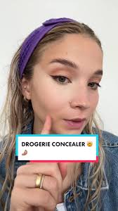 Manhattan Concealer Swatches