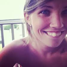 Elizabeth Rucker (@lizzierucker)