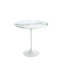 It has a slender molded pedestal that adjoins to the circular surface top. Buy Knoll Saarinen Low Round Tulip Table H51 D51 By Eero Saarinen 1957 The Biggest Stock In Europe Of Design Furniture