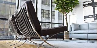 Gefertigt ist er aus hochwertigem italienischem leder und jedes kissen besteht aus 40 einzelnen. Mies Van Der Rohe Replica Barcelona Chair Sessel Popfurniture Com