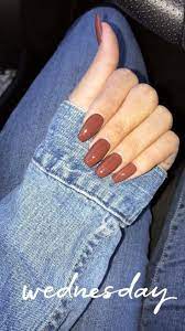 Essie Very Structured Nail Polish Rust Orange Nails Fall Nails Burnt Orange Almond Nails Unas Postizas De Gel Manicura De Unas Unas De Gel Bonitas