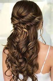 23 Coiffures De Bal Pour Les Cheveux Longs Style De Coiffure Coiffure De Bal Coiffure Mariage Style De Cheveux