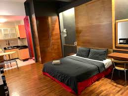 Parking lot dewan serbaguna 1.19 km. Hot Yin Yang Retreat Walk To The Mines Apartments For Rent In Seri Kembangan Selangor Malaysia
