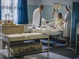 Jeweils dienstags um 20:15 uhr gibt es die neuen doppelfolgen, die komplette staffel ist bereits ab dem 5. Charite Ard Staffel Drei Handlung Drehorte Und Schauspieler Der Doppelfolge Heute Film Tv Serien