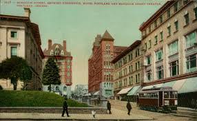 Portland Oregon Postcard Original Meier Frank Store On Right Portland Hotel In Distance Pioneer Courthouse Portland Hotels Old Washington Oregon Washington