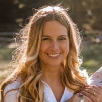 Katia Fenner's Instagram, Twitter & Facebook