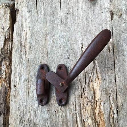 Antikas - Verrouillage de fenêtre – comme l'ancienne fermeture de fenêtre, verrou comme antique – à droite. : Amazon.fr: Bricolage