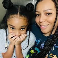 Sheree Miles's Instagram, Twitter & Facebook