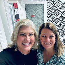 Antonio Burdette's Instagram, Twitter & Facebook