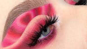 This can be achieved by using a bit of concealer in order to cover up any blemishes, mascara, and eyeliner for lashes and eyes, lip balm or gloss to moisturize lips (optional), blush on cheekbones (also optional). 9 Ways To Wear Heart Makeup On Valentine S Day Allure