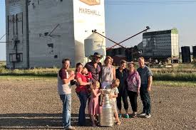 About 288 days ago | emily kaplan | espn caps expect goalie holtby to enter free agency Braden Holtby Brings Stanley Cup To Hometown Childhood Rink 650 Ckom