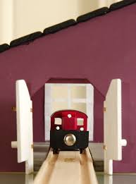 Pin Von Graceson Voutsas Auf Brio Ideen Holzeisenbahn Eisenbahn Modelleisenbahn