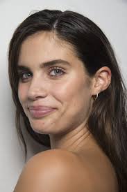 Professional karaoke singer @thelionsny @braveartistsmanagement social media: Picture Of Sara Sampaio