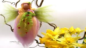 Willkommen in der welt der feen. Filzanleitung Fruhlingsfee Aus Marchenwolle Trolle Und Wolle De Youtube