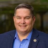 Darryl Hale's Instagram, Twitter & Facebook