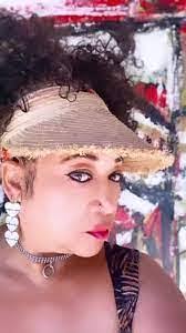 Sade Barnes's Instagram, Twitter & Facebook