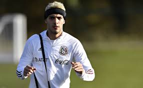 Raúl jiménez is an actor, known for tarde para la ira (2016), el comisario (1999) and hospital central (2000). Raul Jimenez At Risk Of Missing The Rest Of The Season Ruetir